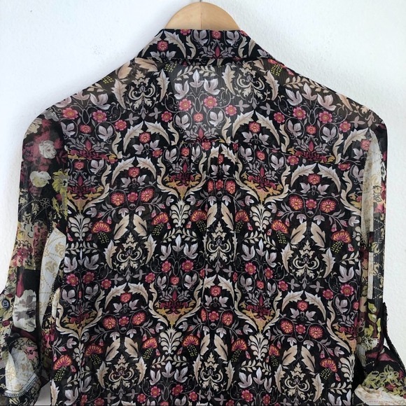 Band of Gypsies Sheer High Low hem Button Down - Picture 6 of 8